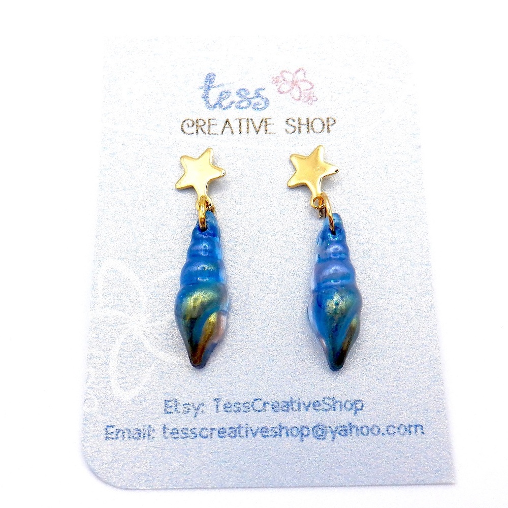 Small Dainty Resin Earrings NEW